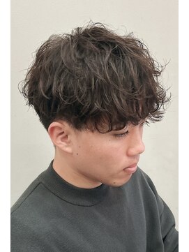 スナッグルサロン(SNUGGLE SALON) シャドウパーマ波巻きスパイラルツーブロック黒髪マッシュ練馬