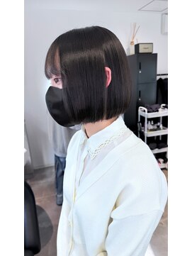 ホープ(hope) あご下1.5cm地雷系ボブ【大阪/梅田】