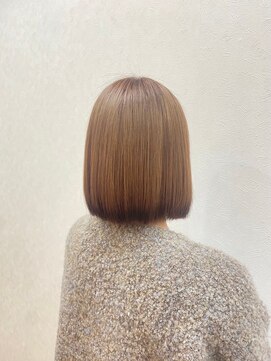 リム(Limb) 【艶髪】ボブ　裾カラー　酸熱トリートメント