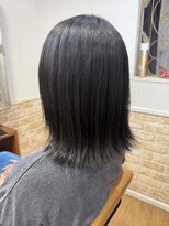 カミケン 黒岩店　kamiken・&nbsp;お手入れ簡単◎外ハネミディアムヘア【カミケン黒岩店】