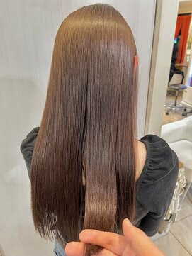 フレイストート(Frais Tout) 大人ブラウン☆透明感ブリーチなし☆マロンブラウン  横浜駅