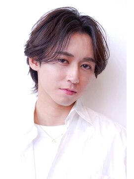 ケアリー 練馬(Carelly) デザインカラー/レイヤーカット/ウェットヘア/オリーブベージュ