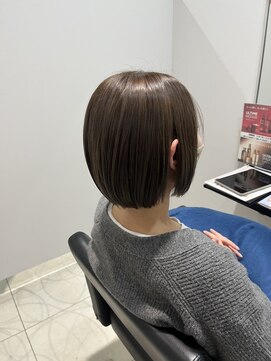 イルミ(iLUMi) iLUMi　×　ボブスタイル