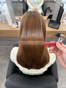 髪質改善ストレート