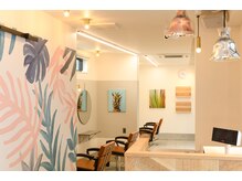 レム 菊名店(REM)の雰囲気（温もりと清潔感のある店内/菊名/美容室/髪質改善/縮毛矯正/）