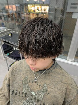 オムデュー(HOMME DEUX) 波巻きウルフ