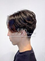 リュウセイ(RYUSEI)&nbsp;センターパートニュアンスパーマ
