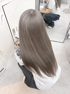 ディスイズ(thisis) 【thisis】ハイトーン/ミルクティー/韓国風/レイヤーカット