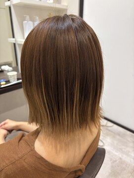 アナザーワールドココン(ANOTHER WORLD cocon) #グラデーションブリーチ#裾ブリーチ