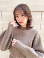 フェイバー 銀座 東銀座(FAVOR) 伸ばしかけにもおすすめ!外ハネミディアム