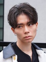 バイフィフス 原宿/表参道(by fifth)&nbsp;緩めニュアンスパーマフェザーパーマメンズセンターパートウルフ