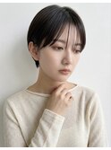 黒髪マッシュショート