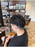 アップバングマッシュツイストパーマリクルートメンズカット