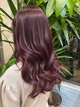 ヘアレスキュー クルアルガの写真/カラーをするたび、美しい艶髪へ。髪と頭皮にやさしいオーガニックカラー。