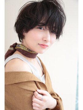 エヌ トーキョー(enu TOKYO) マッシュショート 無造作カール アッシュブラウン