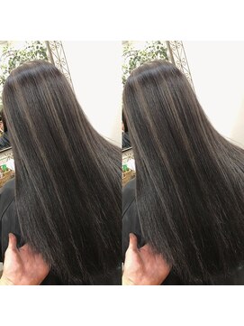 リズ オブ ヘアー(Lis of hair) 極細ハイライト☆濃いめグレージュ【大橋】＠lis_oohashi