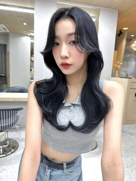 リリー(Lilley) 天神韓国ヘア/韓国風/髪質改善/レイヤー/顔まわり/ヨシンモリ