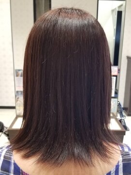 ミック ヘアアンドメイクアップ 高田店(miq Hair&Make up) イルミナカラー/透明感カラー/アッシュ/外ハネミディアム
