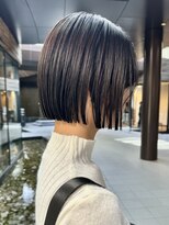 ミィ 表参道(mee.)&nbsp;前髪/アンブレラカラー/こなれミディ/イメチェン/ぱっつんボブ