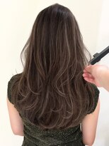 ジル ブラン 福岡(JIL BLAN) ハイライトレイヤーカットショートボブイルミナカラー天神大名