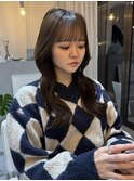 ワイドバング×ロングヘア　オリーブグレージュ