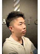 バーバークラシックス(BARBER CLASSICS)&nbsp;オンでもオフでも！万人受けアップバングスタイル！