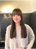 絹髪ストレート×ショコラブラウン×ちょこっと姫カット