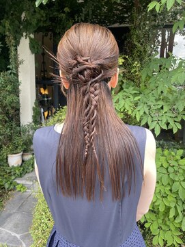 グリフィカ(grifica) 結婚式参列ヘアセット