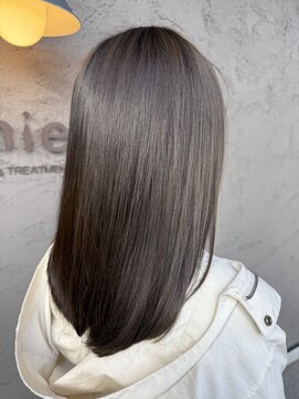 ルミュー(le mieux) オリーブグレージュ