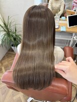 マルクヘアケア(MALQ HAIR CARE) 赤みを抑えた透明感カラー×オリーブグレージュ