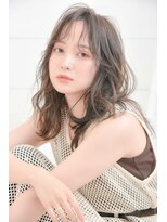 ノイ(neu)&nbsp;【静岡】ゆるパーマくせ毛風カールレイヤー20代30代アッシュ