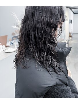 ノード(NODO) 黒髪スパイラルパーマ♪