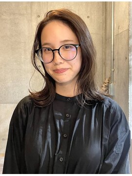 オーヘアアンドアイ(oo.hair and eye) 大人かわいいミディアムボブ