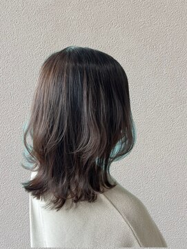 ウシワカマルエムティードット(USHIWAKAMARU MT.) 外ハネくびれスタイル