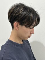 ヒュイル バイ ニアウ(Hwyl by Niau)&nbsp;メンズマッシュセンターパートスパイラルパーマニュアンスパーマ