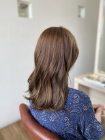 アトリエファゴ ハナミズキ店&nbsp;【Akira】やさしいベージュのセミロング