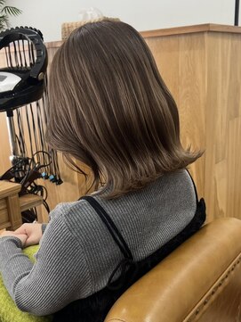 メアリー バイ メリー(marry by merry) 【立町メアリーバイメリー】ケアブリーチ×グレージュカラー