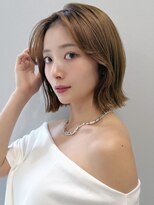 アグノス 青山(Agnos)&nbsp;セミディサイドバング小顔カットくせ毛風カール外ハネボブ