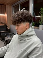 リッチブランドアンドコー(Rich Brand&Co)&nbsp;スパイキーショート　フェード　スペインカール　ルーズパーマ