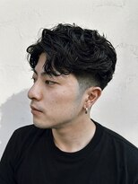 ヘアークリエイ トポライトウィロー 烏丸(Hair Create Polite willow) スキンフェードパーマ