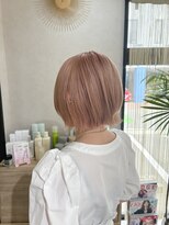 ハイヴィー(Hivi)&nbsp;コーラルピンクベージュ×レイヤーボブ