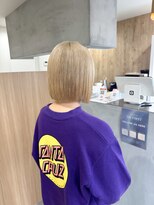 ザ ファースト(The FIRST)&nbsp;切りっぱなしボブ/ベージュカラー