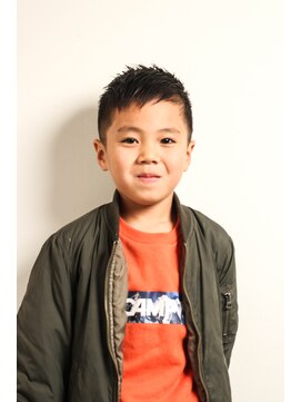 メリケンバーバーショップ フクオカ(MERICAN BARBERSHOP FUK) テクノサイドパートショートセミウェットワイルドアップバング4