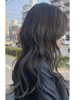 ララ(LALA)&nbsp;イルミナカラーで暗透明感カラー