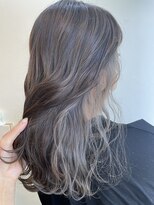 エンレイ(enRei)&nbsp;インナーカラーナチュラル透明感ブリーチ立体感ウェーブセミディ