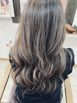 ヘアネイル ジェム(hair nail gem) ダブルカラー　ブリーチ　ハイライト