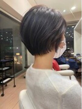 アフロディーテギンザ 神保町(APHRODITE GINZA) カール/セミディ/シアーカラー/姫カット［御茶ノ水/神保町］