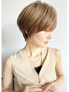 バンプ ギンザ(BUMP GINZA) ひし形くびれショートボブ×ハイライト【ERIKA】