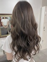 ナイン 麻布十番(NINE)&nbsp;☆不動のミルクティーグレージュ☆