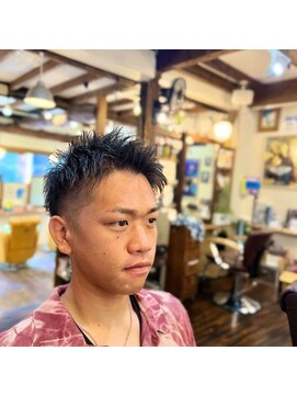 ウィード(WEED) 大人ツーブロジェットモヒアップバング